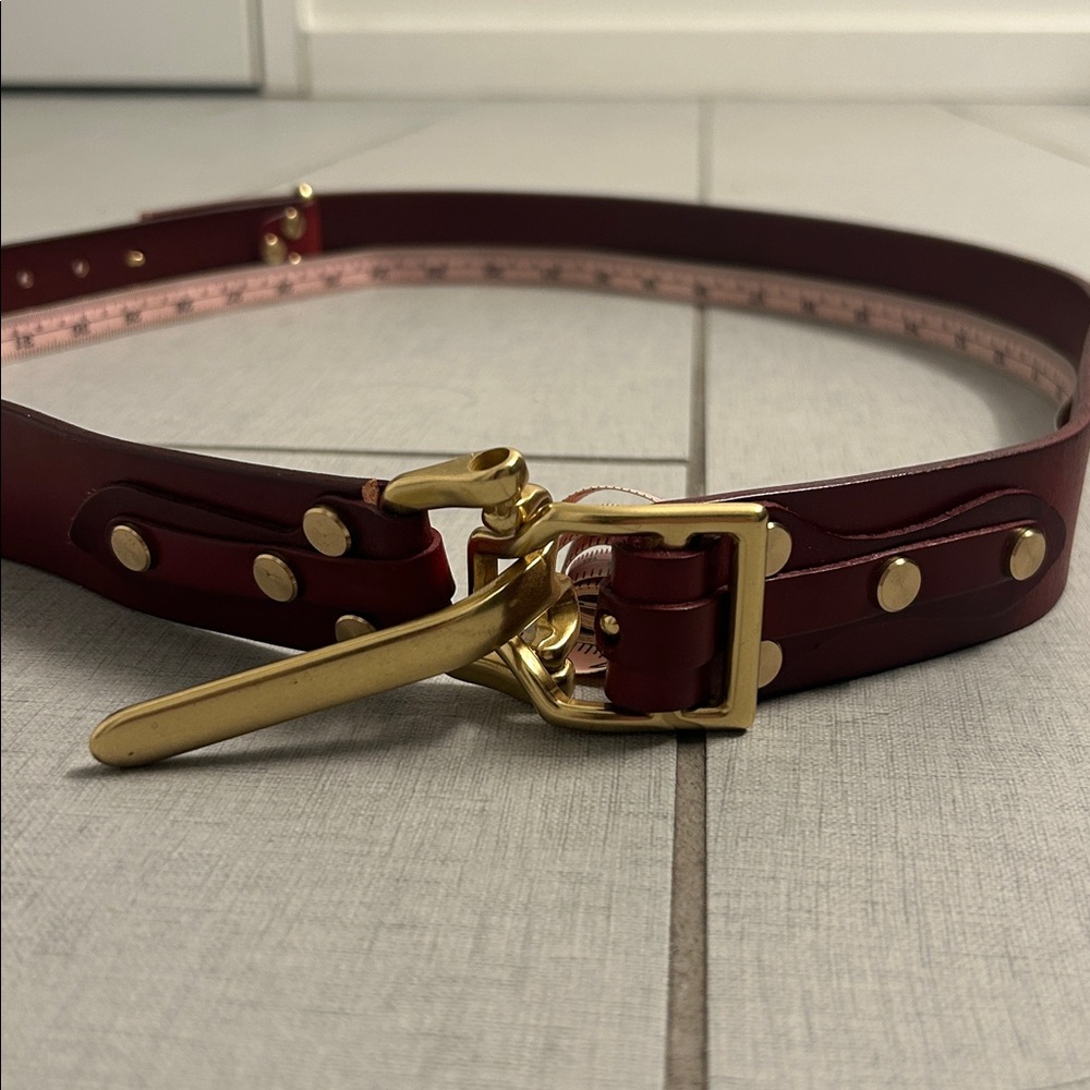 Leather cinch belt